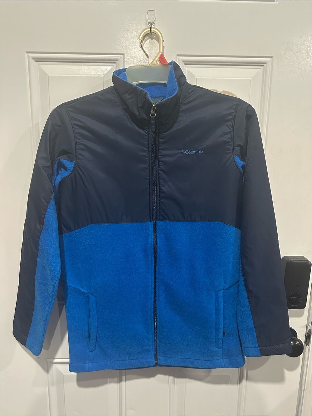 Columbia Men’s Blue Two-Tone Fleece Jacket